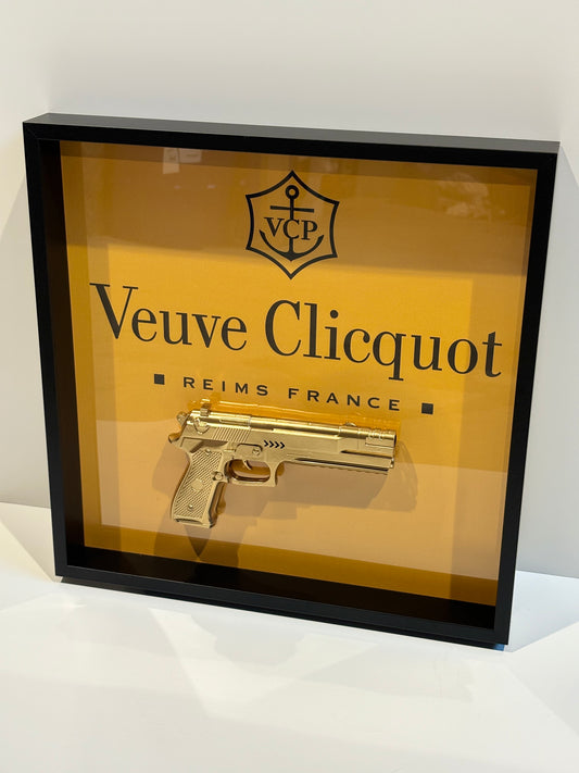 Rob VanMore - Super Shiny Golden War on Veuve Clicquot