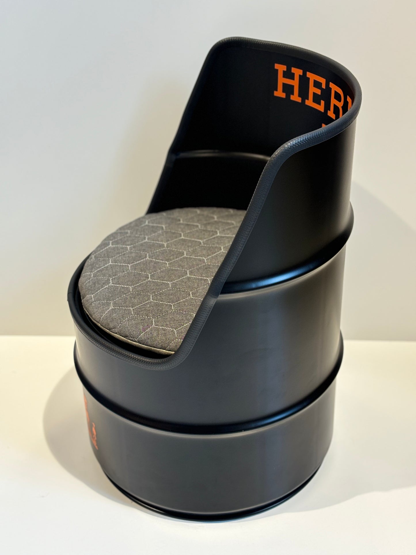 Rob VanMore - Hermes Paris Barrel Seat - 57cm