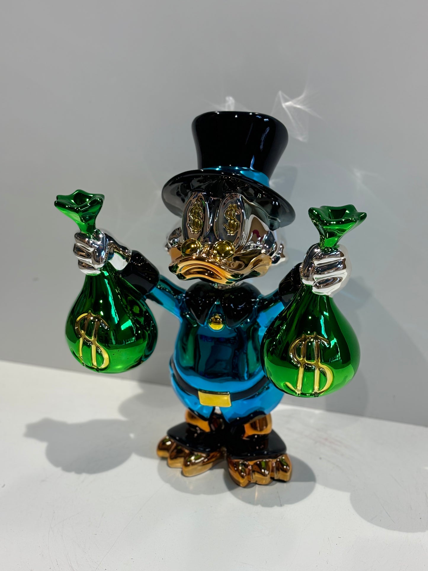 Rob VanMore - Scrooge Moneybags Blue - 40cm