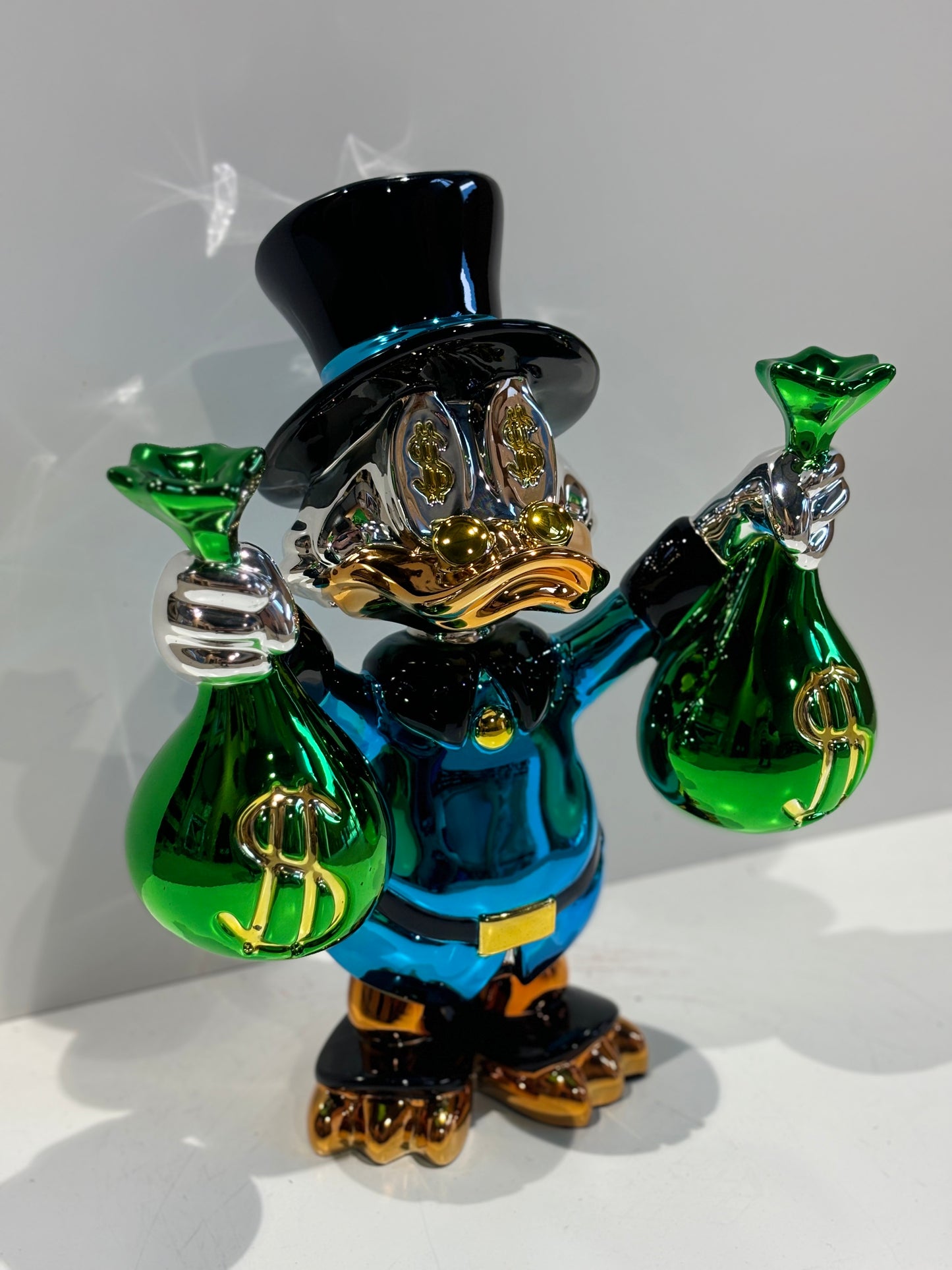 Rob VanMore - Scrooge Moneybags Blue - 40cm