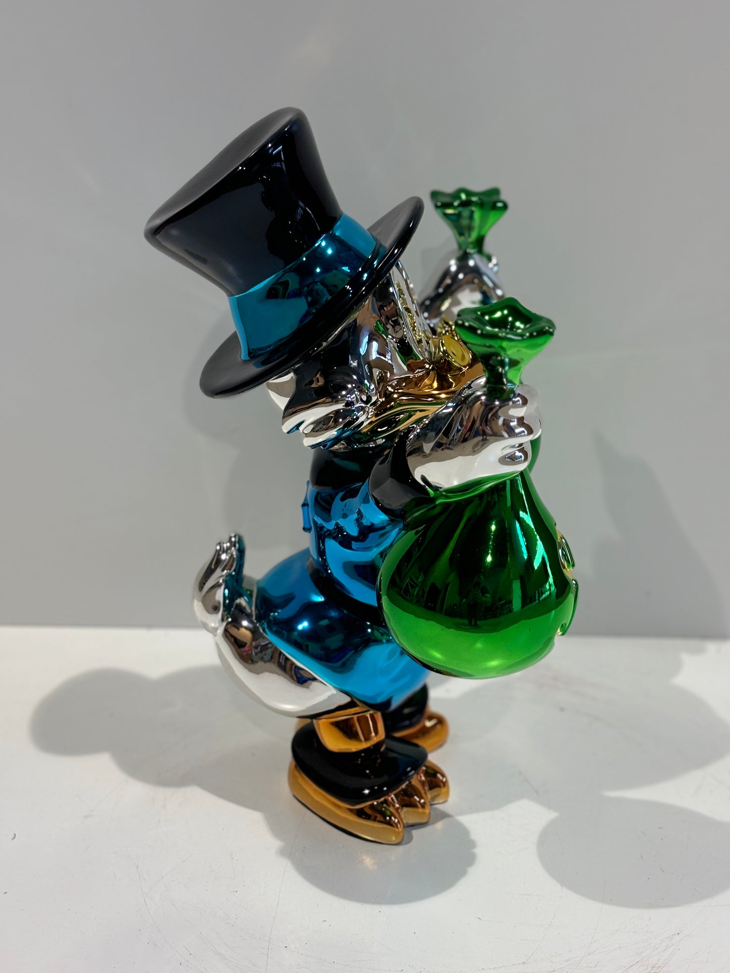 Rob VanMore - Scrooge Moneybags Blue - 40cm