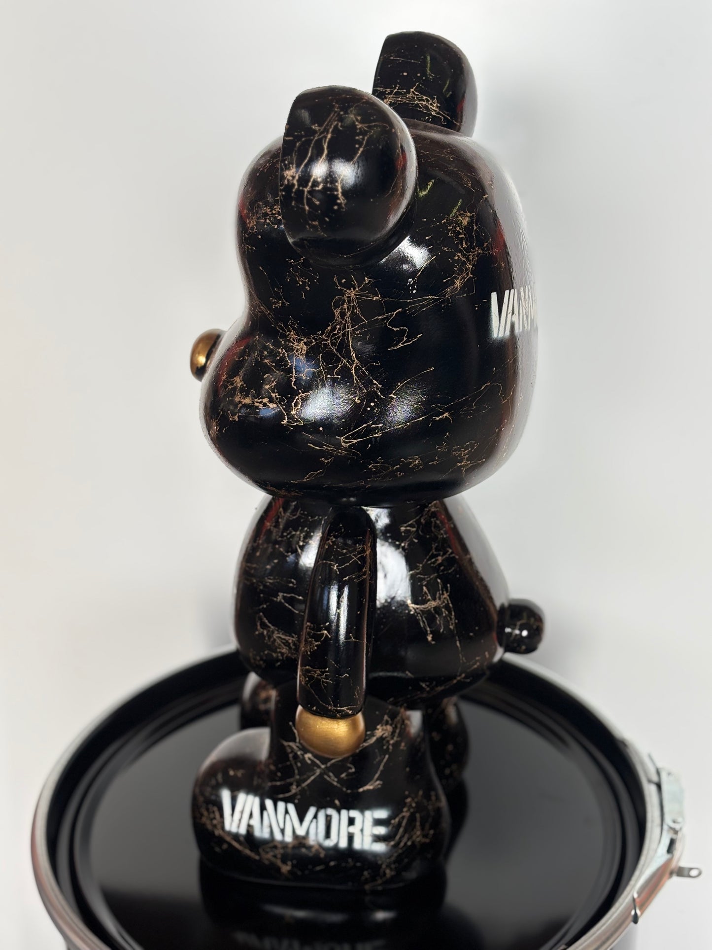 Rob VanMore - VANMORE BEAR - 50cm